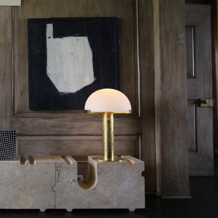 Alabaster Table Lamp with Elegant Design-Lighting > Table Lamps-casanuva-casanuva