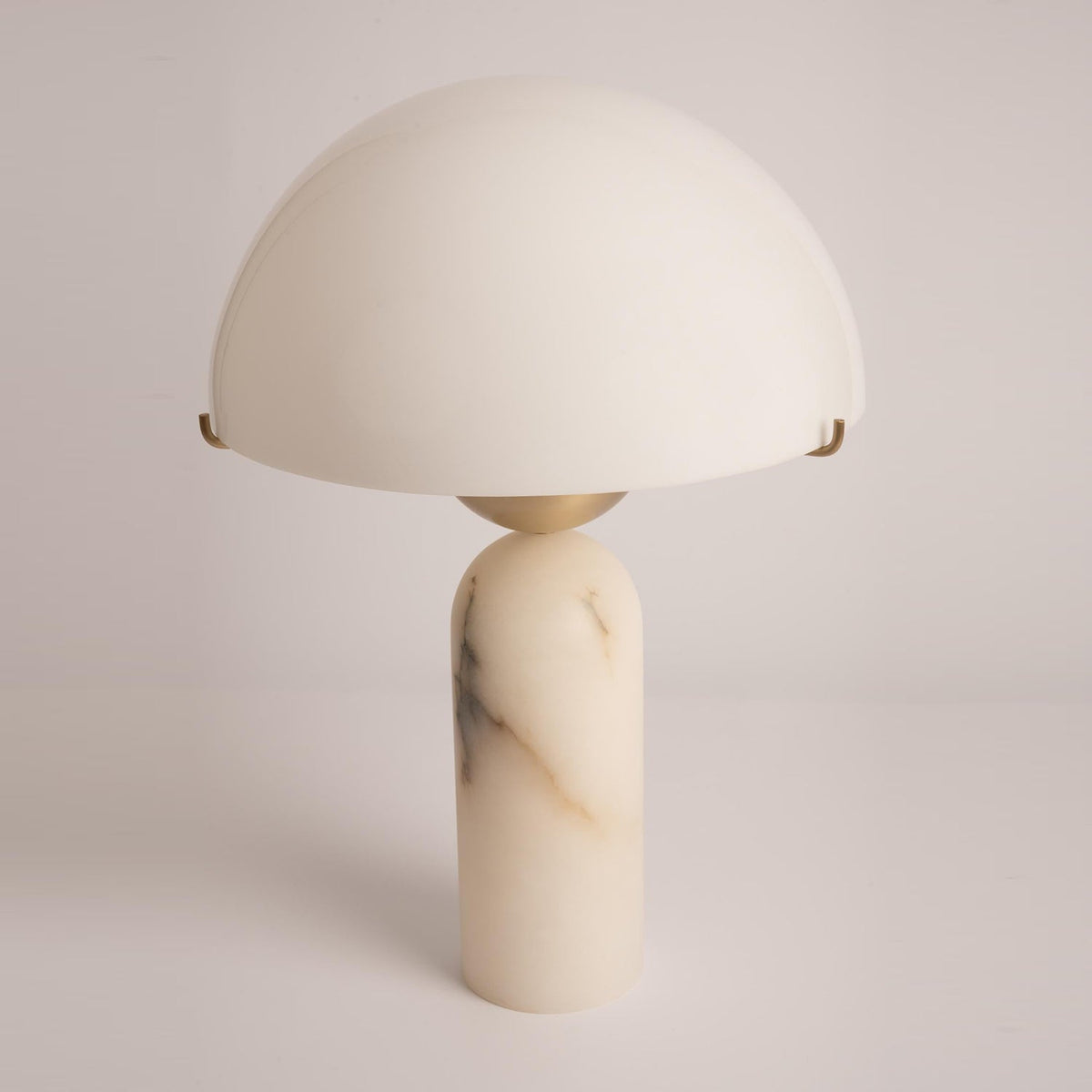 Alabaster Table Lamp with Elegant Design-Lighting > Table Lamps-casanuva-30cmx45cm-White Alabaster-US plug-casanuva