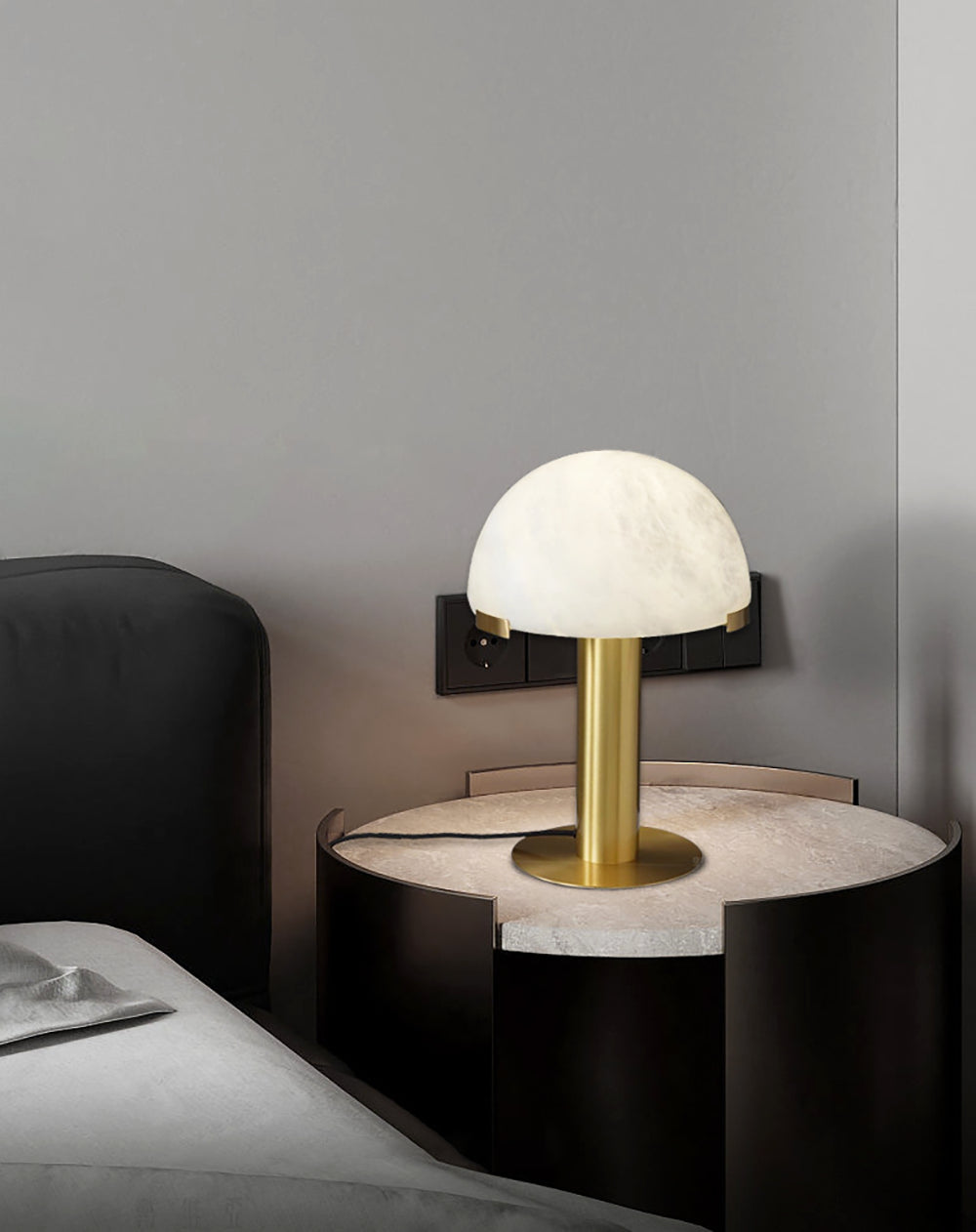 Alabaster Table Lamp with Elegant Design-Lighting > Table Lamps-casanuva-casanuva