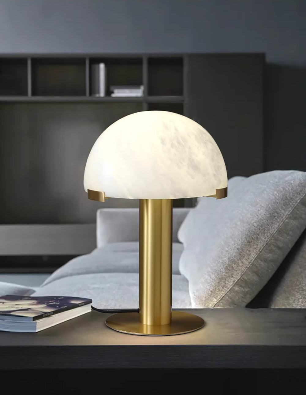 Alabaster Table Lamp with Elegant Design-Lighting > Table Lamps-casanuva-casanuva