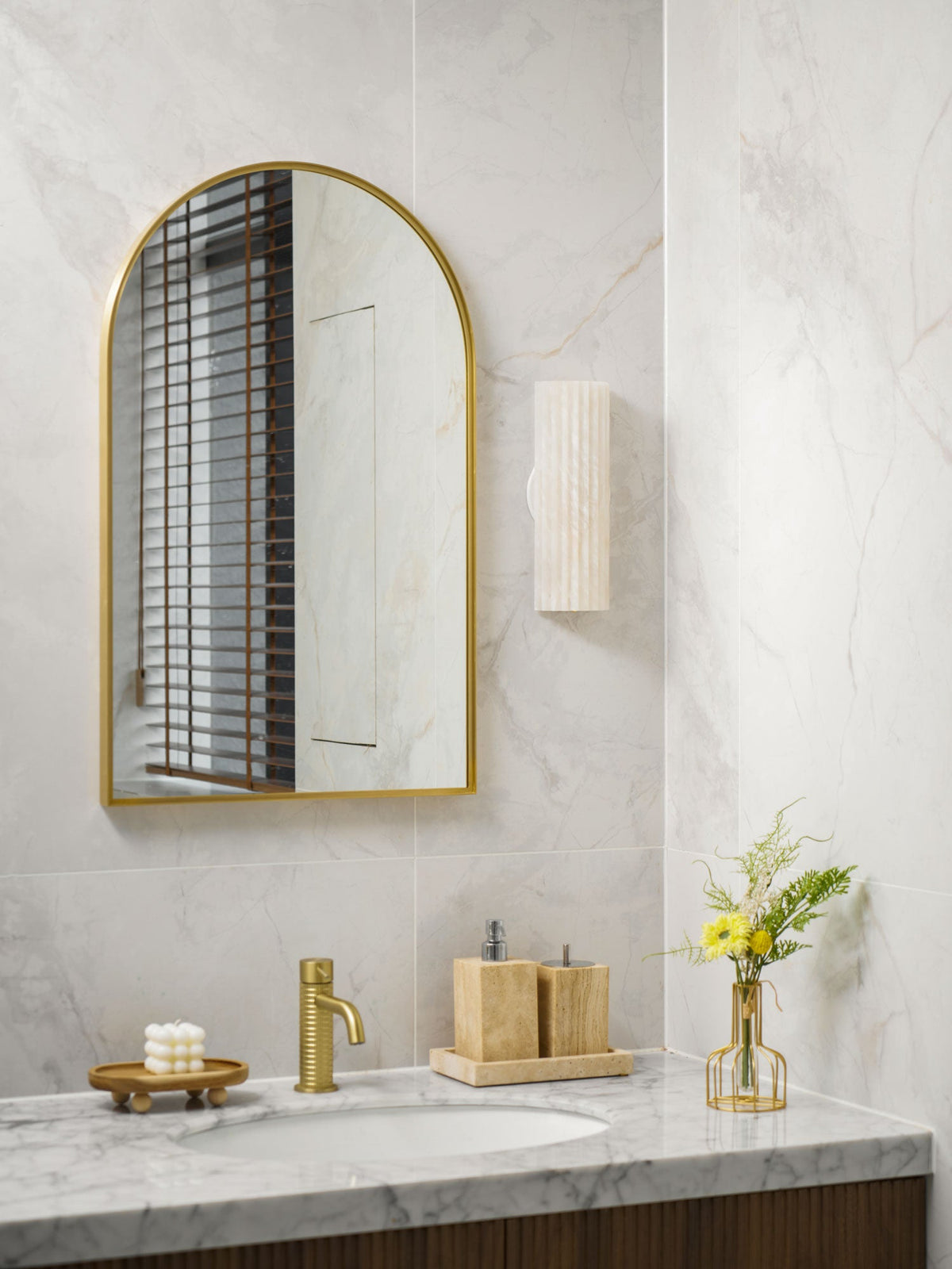 Alabaster Wall Light Fixture-Lighting > Wall Lights-casanuva-casanuva