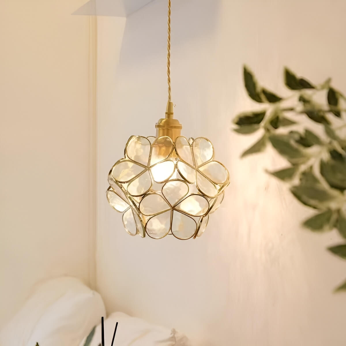 Art Nouveau Glass Pendant Lamp for Bedroom Lighting-Lighting > Chandeliers & Pendant Lights-casanuva-casanuva