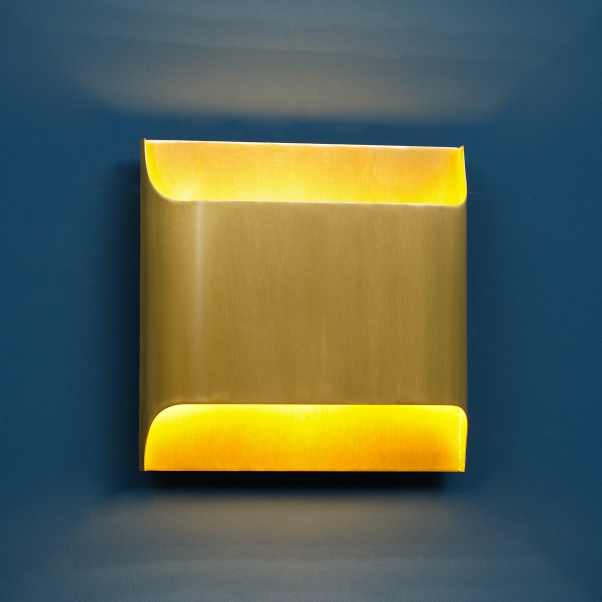 Brass Wall Lamp with Adjustable Arm-Lighting > Wall Lights-casanuva-casanuva