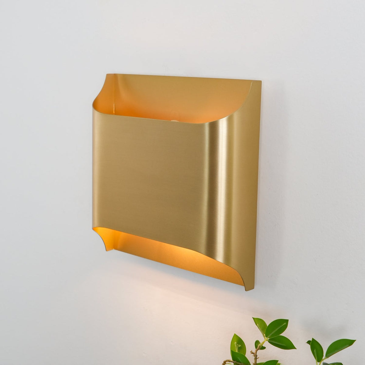 Brass Wall Lamp with Adjustable Arm-Lighting > Wall Lights-casanuva-casanuva