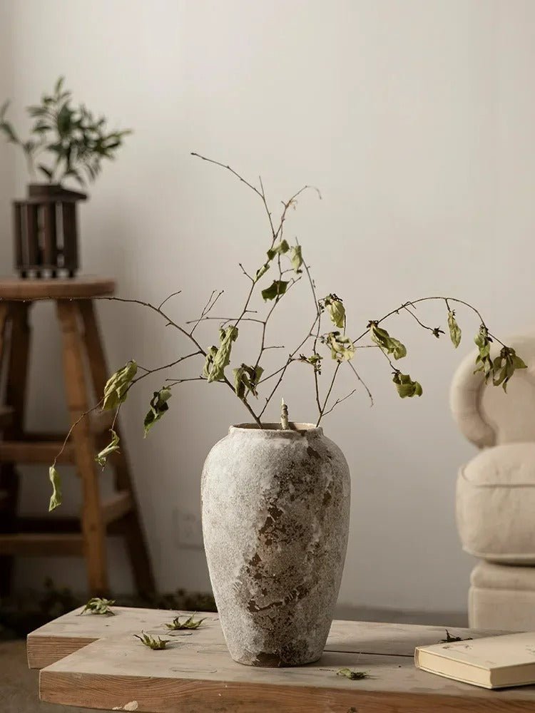 Ceramic Vase Minimalist Design Timeless Elegance-Home Decor > Vases-casanuva-casanuva