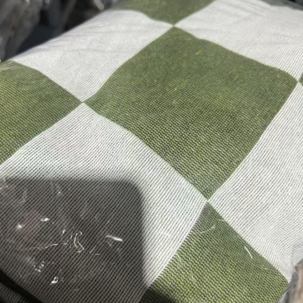 Checked Picnic Blanket 130x180 cm Microfiber with Fringes-Bedding & Bath > Blankets-casanuva-casanuva