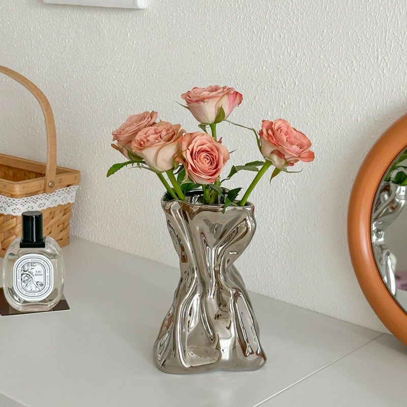 Crumpled Ceramic Vase-Home Decor > Vases-casanuva-casanuva
