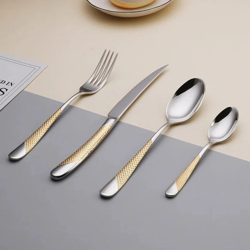 Cutlery Set with Textured Design-Kitchen & Dining > Cutlery-casanuva-casanuva
