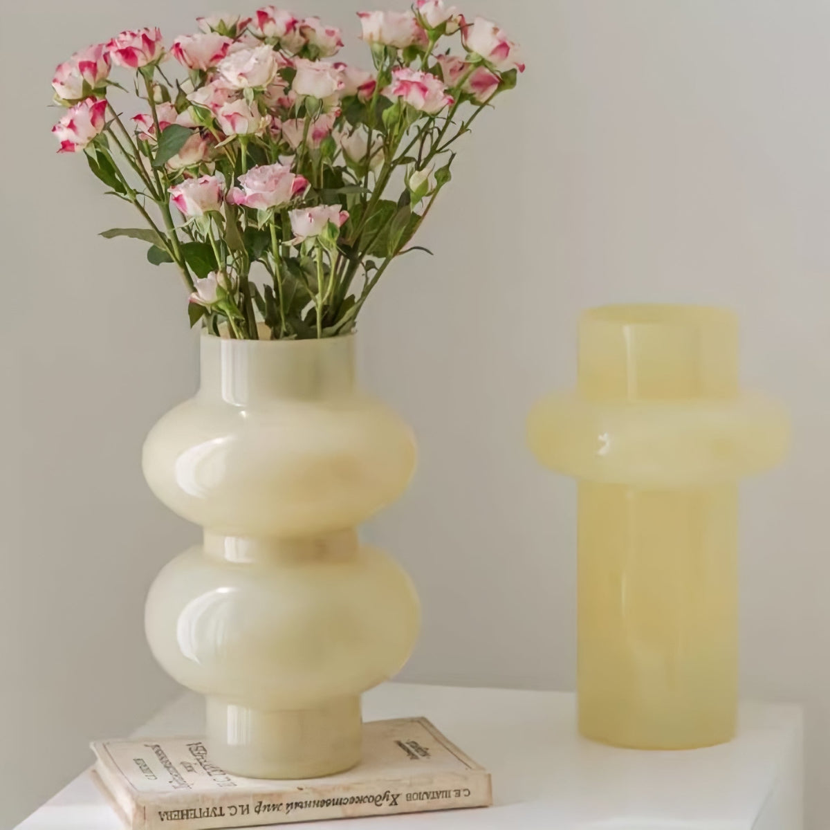 Glass Flower Vase Retro Design-Home Decor > Vases-casanuva-casanuva