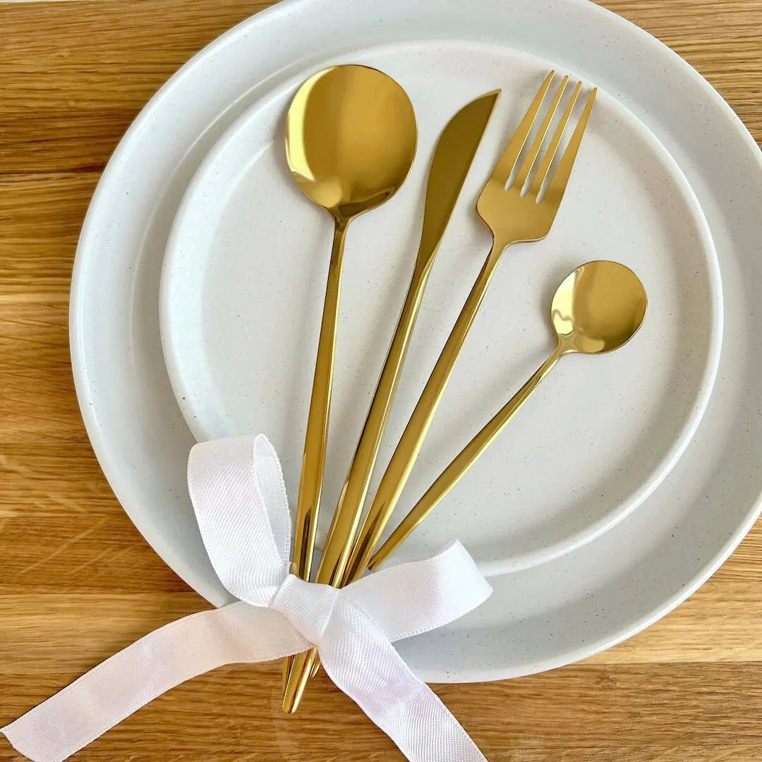 Golden Flatware Set 24 Pieces-Kitchen & Dining > Cutlery-casanuva-casanuva