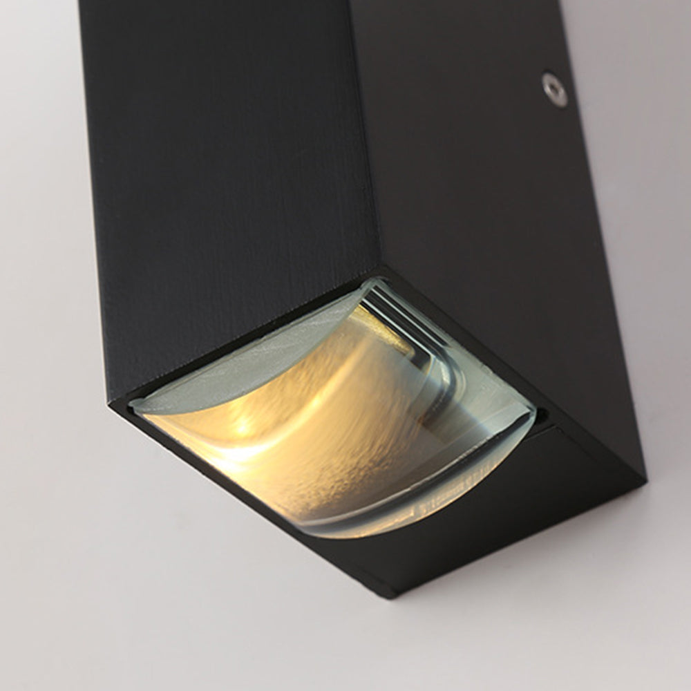 IP65 Black Aluminum LED Outdoor Wall Light-Lighting > Outdoor Lighting-casanuva-casanuva