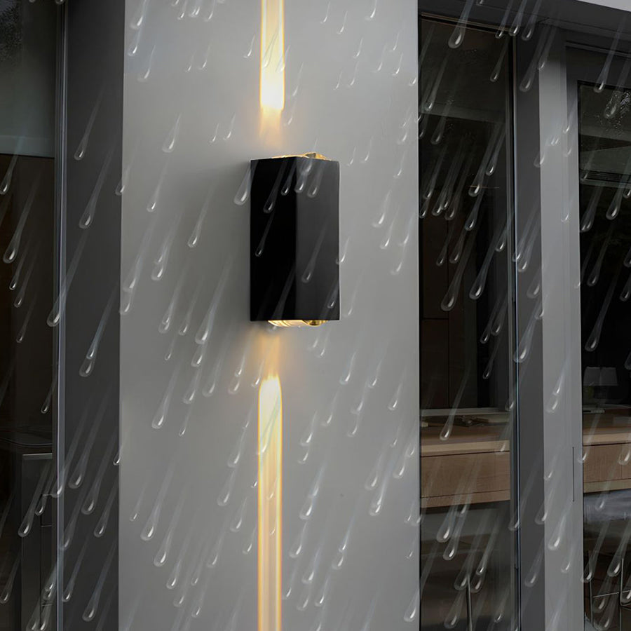 IP65 Black Aluminum LED Outdoor Wall Light-Lighting > Outdoor Lighting-casanuva-casanuva