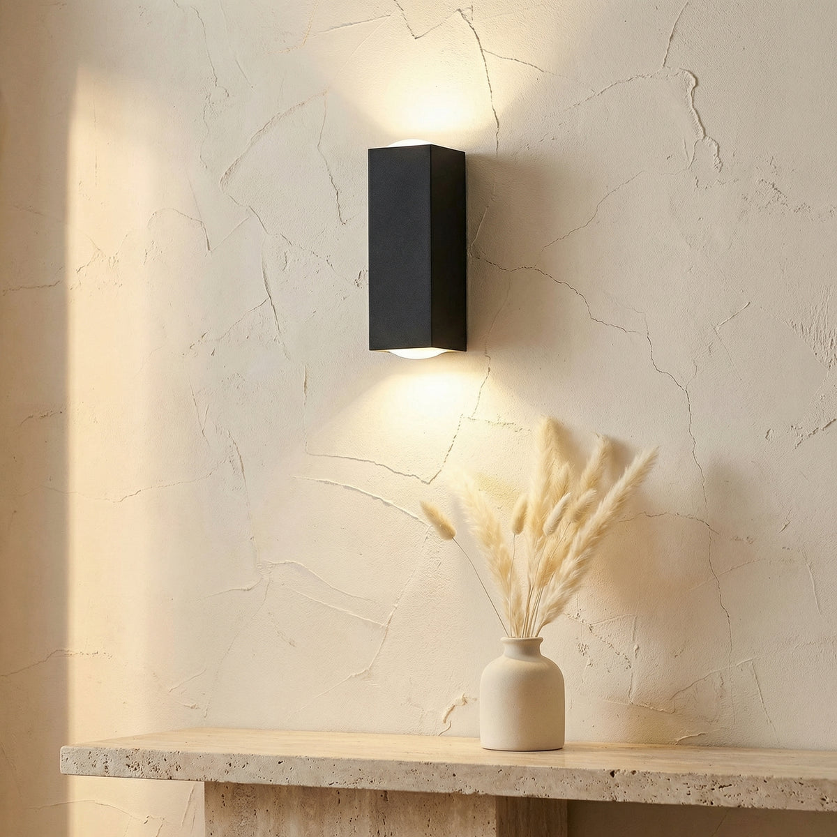 IP65 Black Aluminum LED Outdoor Wall Light-Lighting > Outdoor Lighting-casanuva-casanuva