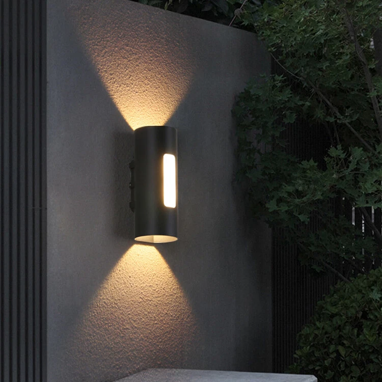 IP65 Black LED Outdoor Wall Light Warm Light-Lighting > Outdoor Lighting-casanuva-casanuva