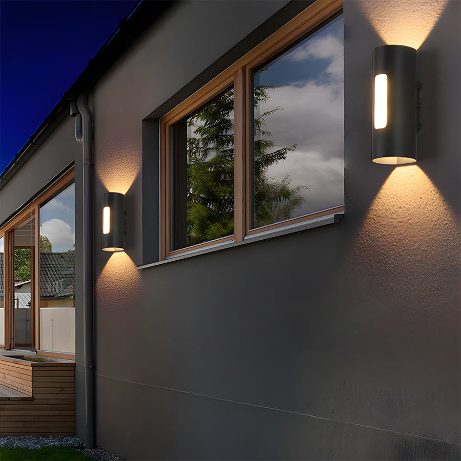 IP65 Black LED Outdoor Wall Light Warm Light-Lighting > Outdoor Lighting-casanuva-casanuva