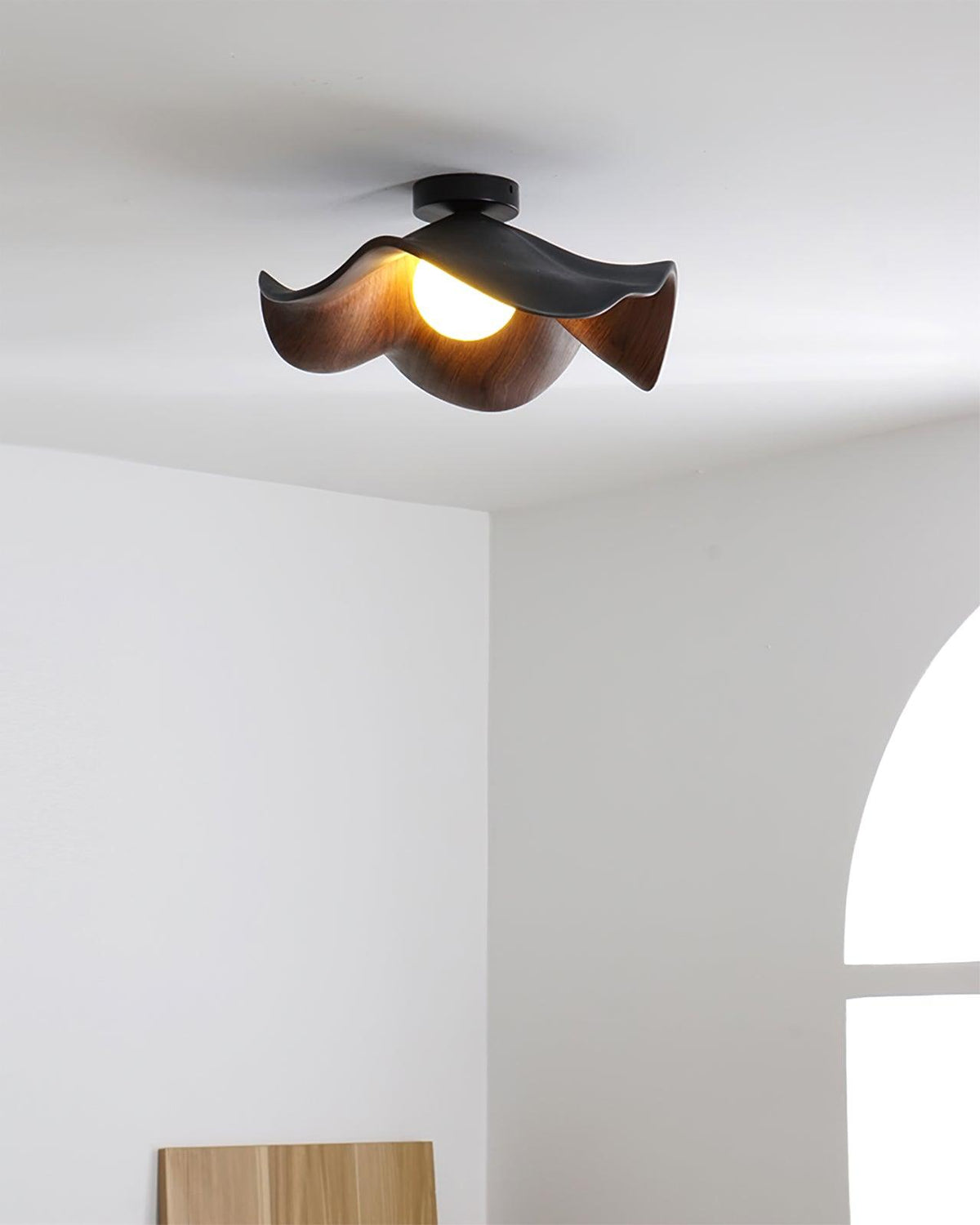 Lotus Leaf Pendant Light with LED Illumination-Lighting > Pendant Lights-casanuva-casanuva