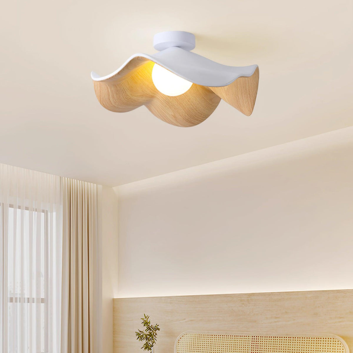 Lotus Leaf Pendant Light with LED Illumination-Lighting > Pendant Lights-casanuva-casanuva