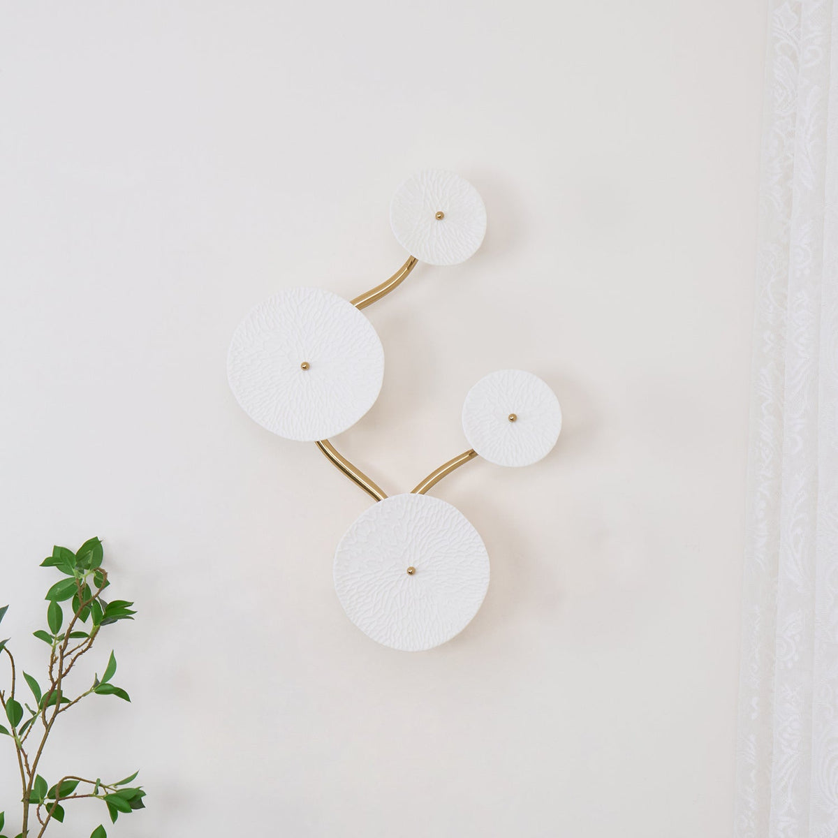 Lotus Petal LED Wall Lamp-Lighting > Wall Lights-casanuva-casanuva