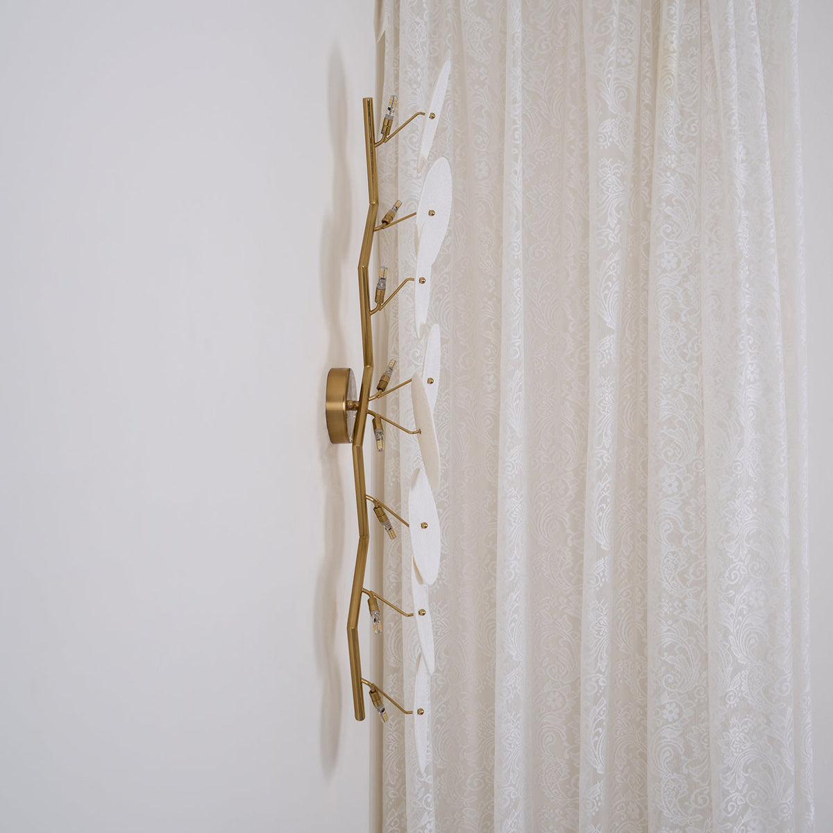 Lotus Petal LED Wall Lamp-Lighting > Wall Lights-casanuva-casanuva