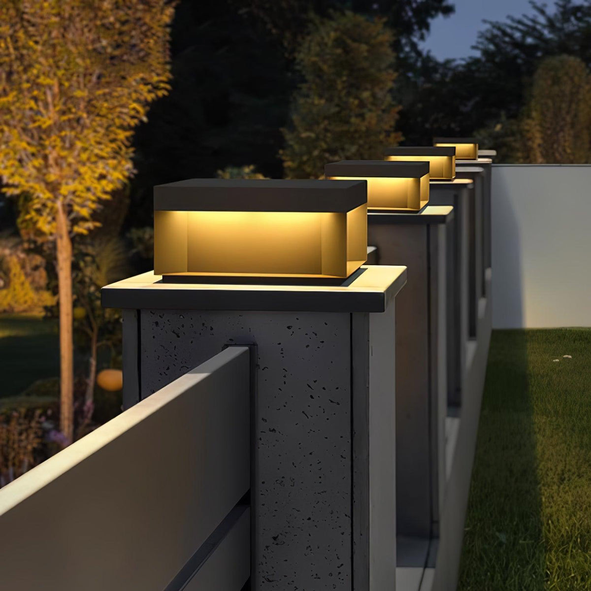 Outdoor Post Light Black Finish-Lighting > Outdoor Lighting-casanuva-casanuva
