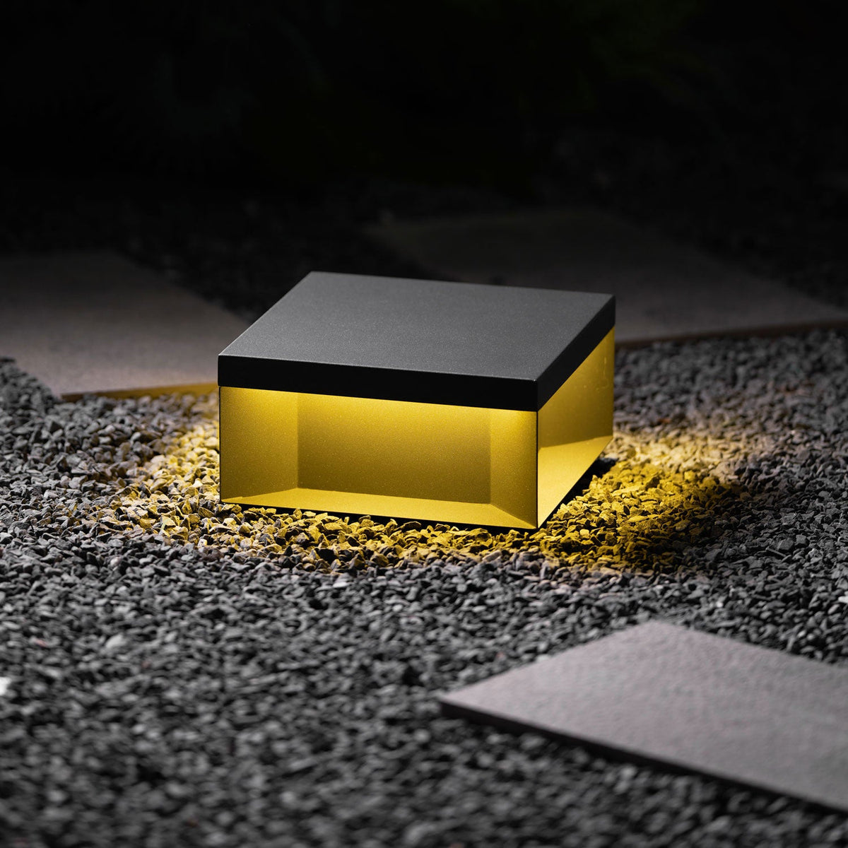 Outdoor Post Light Black Finish-Lighting > Outdoor Lighting-casanuva-casanuva