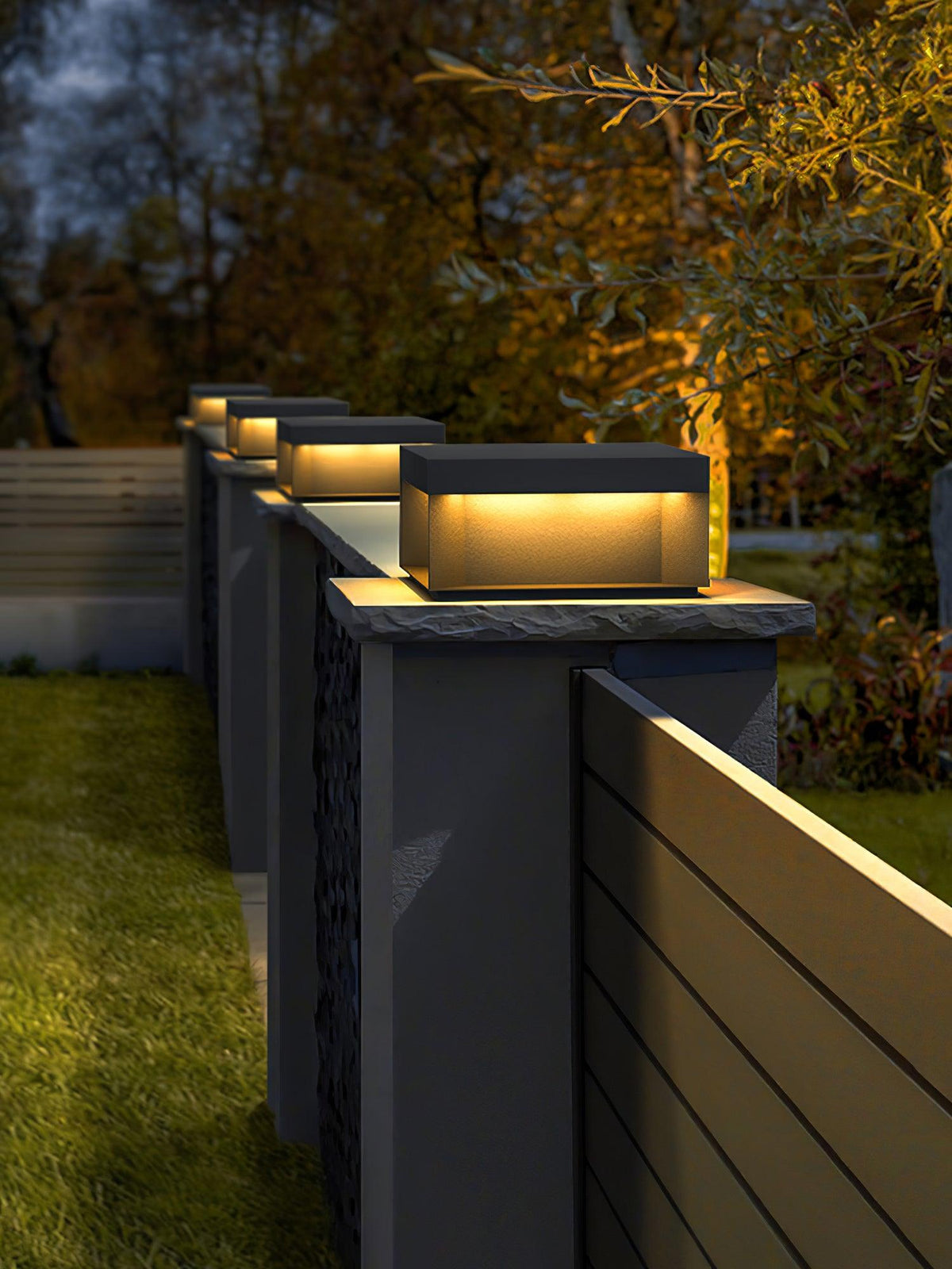 Outdoor Post Light Black Finish-Lighting > Outdoor Lighting-casanuva-casanuva