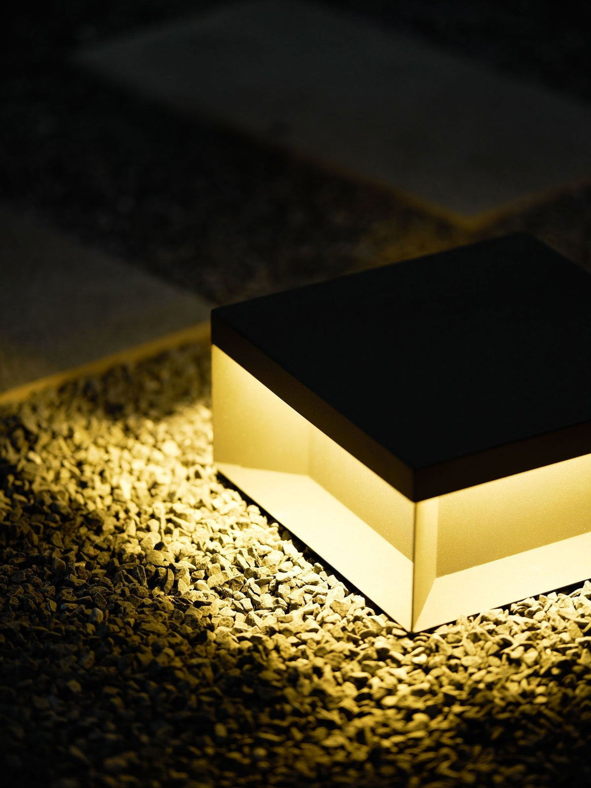 Outdoor Post Light Black Finish-Lighting > Outdoor Lighting-casanuva-casanuva