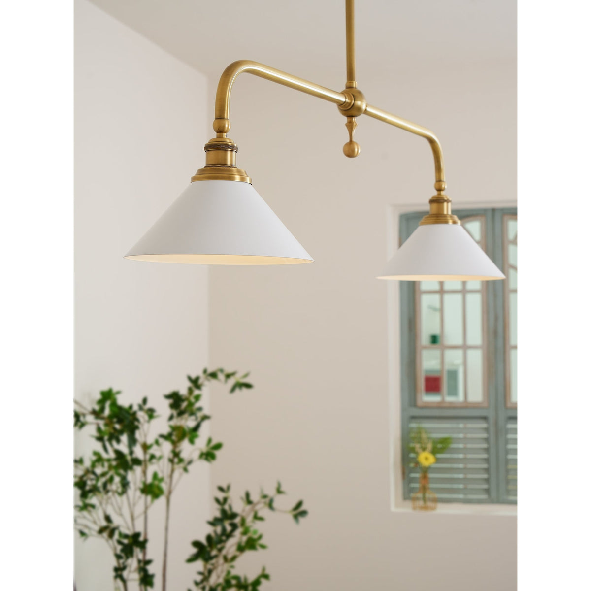 Pendant Light with Glass Shade-Lighting > Pendant Lights-casanuva-casanuva