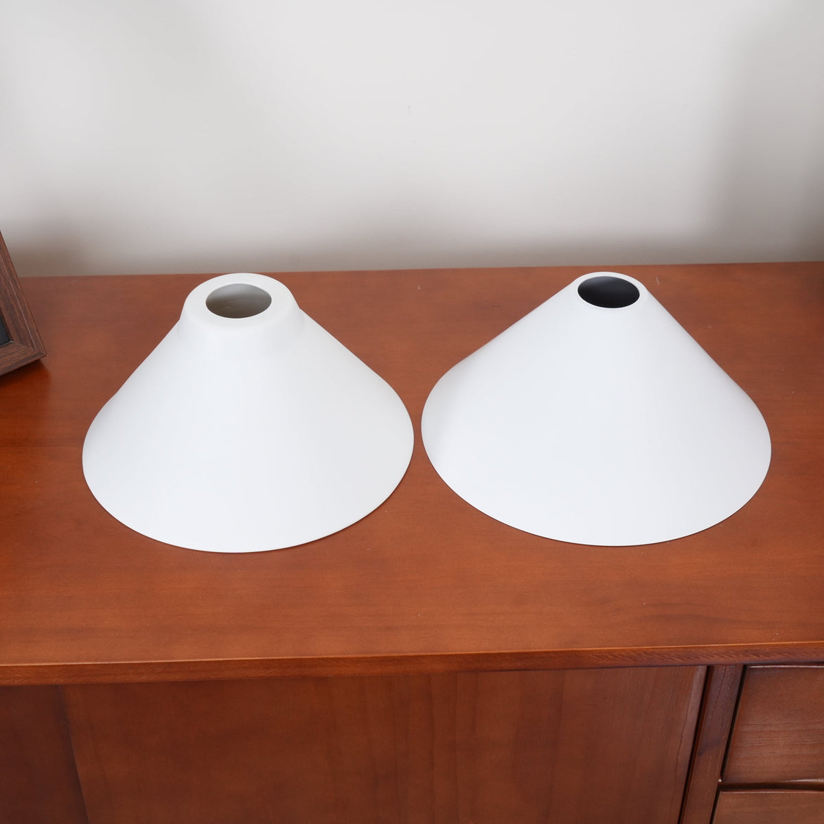 Pendant Light with Glass Shade-Lighting > Pendant Lights-casanuva-casanuva