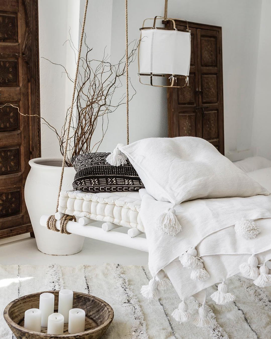 Pendant Light with Natural Fiber Shade-Lighting > Pendant Lights-casanuva-casanuva
