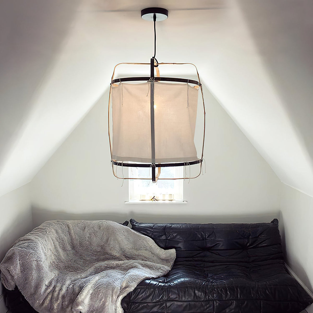 Pendant Light with Natural Fiber Shade-Lighting > Pendant Lights-casanuva-casanuva