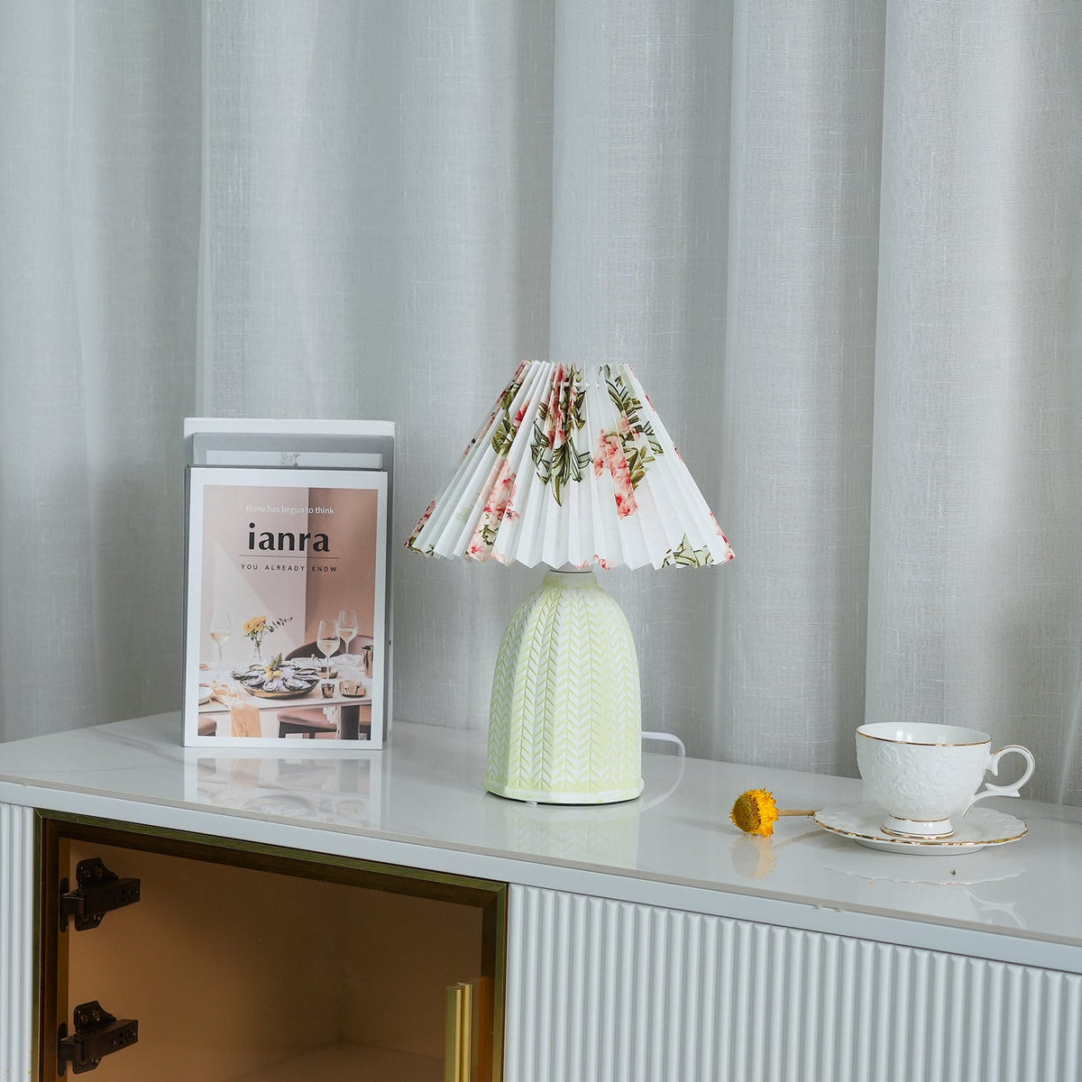 Pleated Vintage Table Lamp-Lighting > Table Lamps-casanuva-casanuva