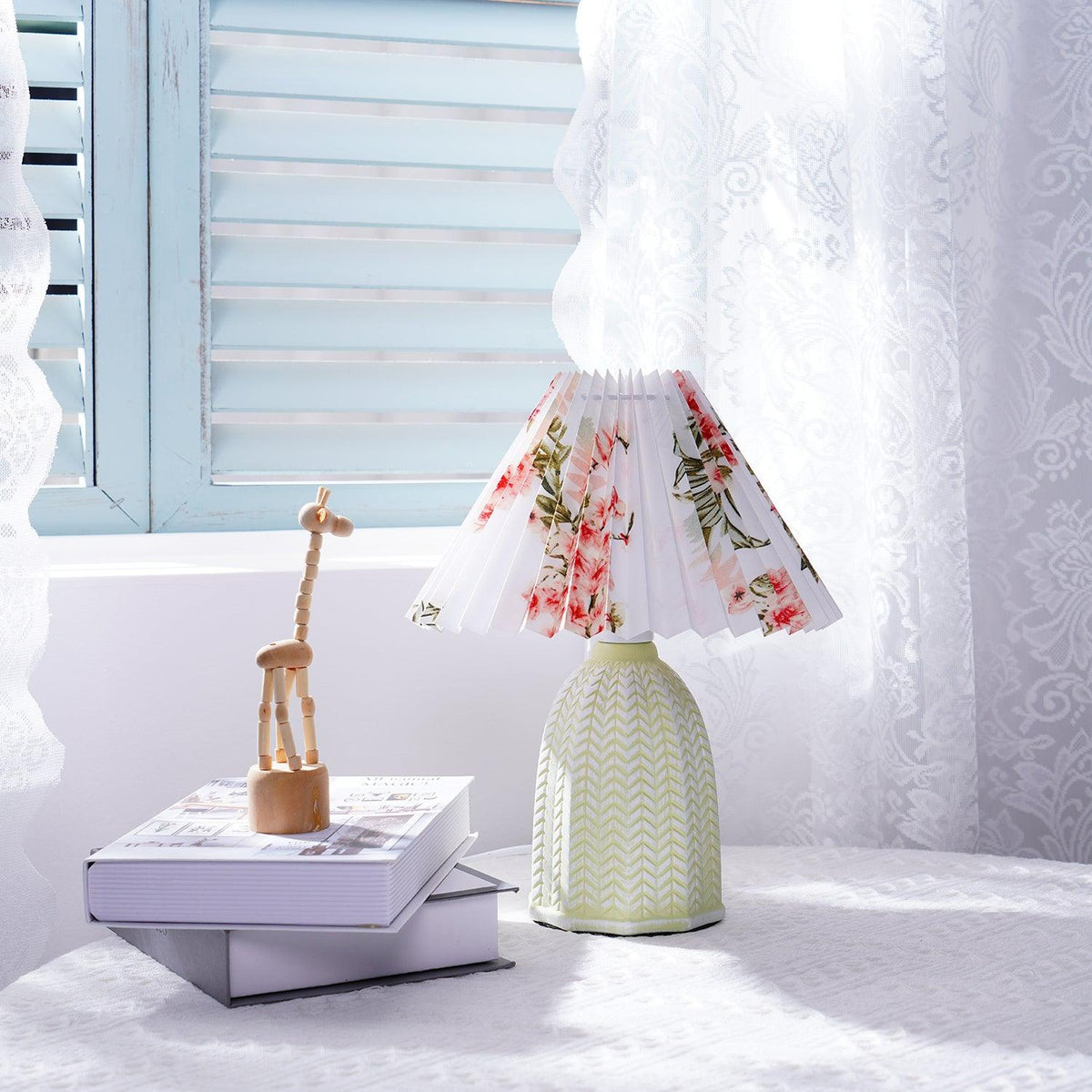 Pleated Vintage Table Lamp-Lighting > Table Lamps-casanuva-casanuva