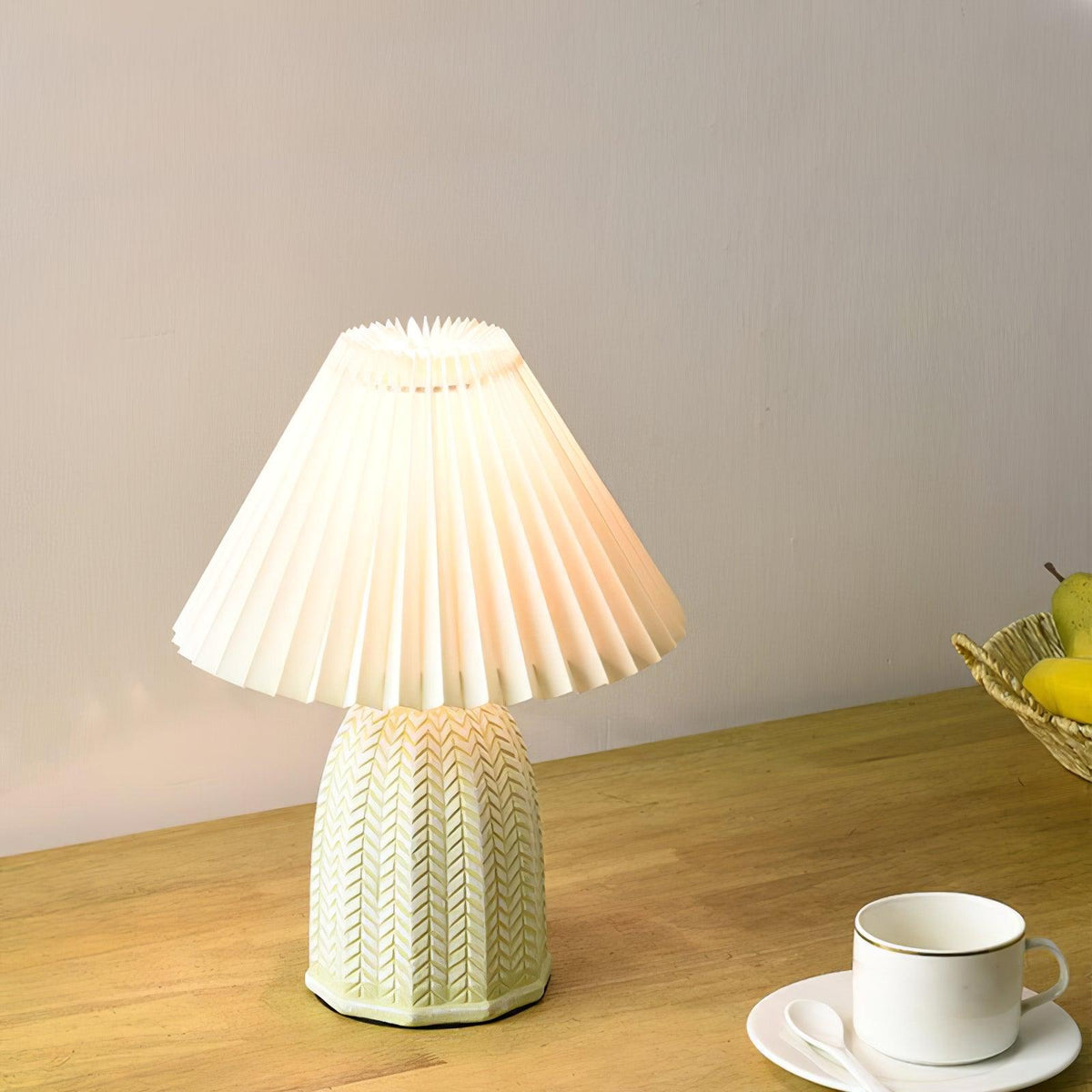 Pleated Vintage Table Lamp-Lighting > Table Lamps-casanuva-casanuva