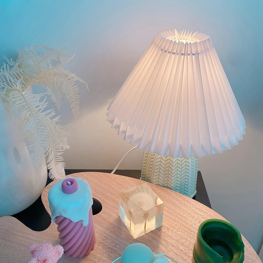 Pleated Vintage Table Lamp-Lighting > Table Lamps-casanuva-casanuva
