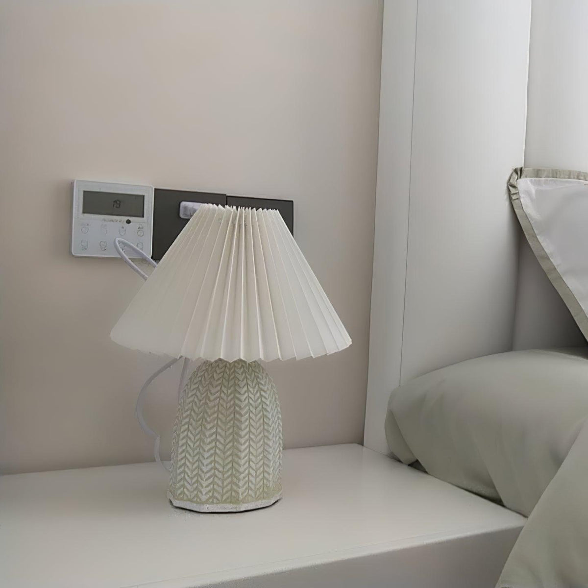 Pleated Vintage Table Lamp-Lighting > Table Lamps-casanuva-casanuva