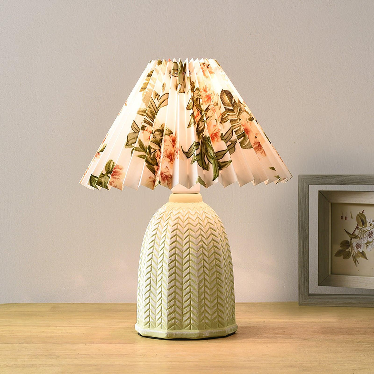 Pleated Vintage Table Lamp-Lighting > Table Lamps-casanuva-casanuva