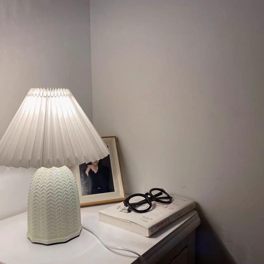 Pleated Vintage Table Lamp-Lighting > Table Lamps-casanuva-casanuva