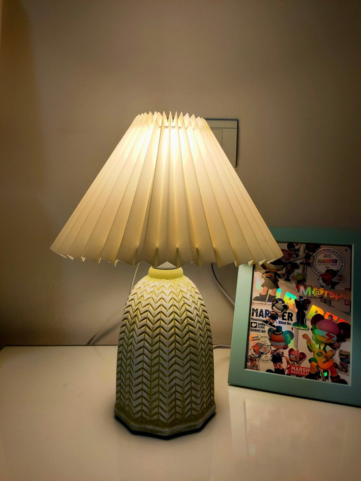 Pleated Vintage Table Lamp-Lighting > Table Lamps-casanuva-casanuva