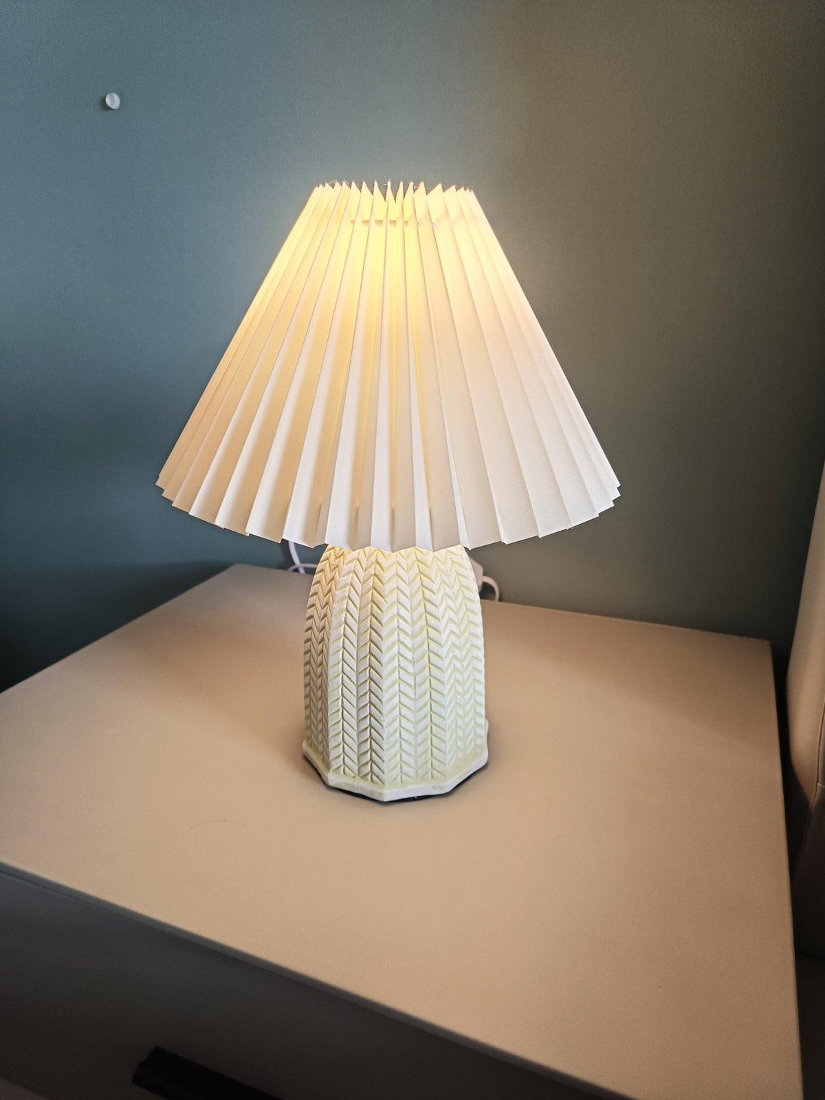 Pleated Vintage Table Lamp-Lighting > Table Lamps-casanuva-casanuva