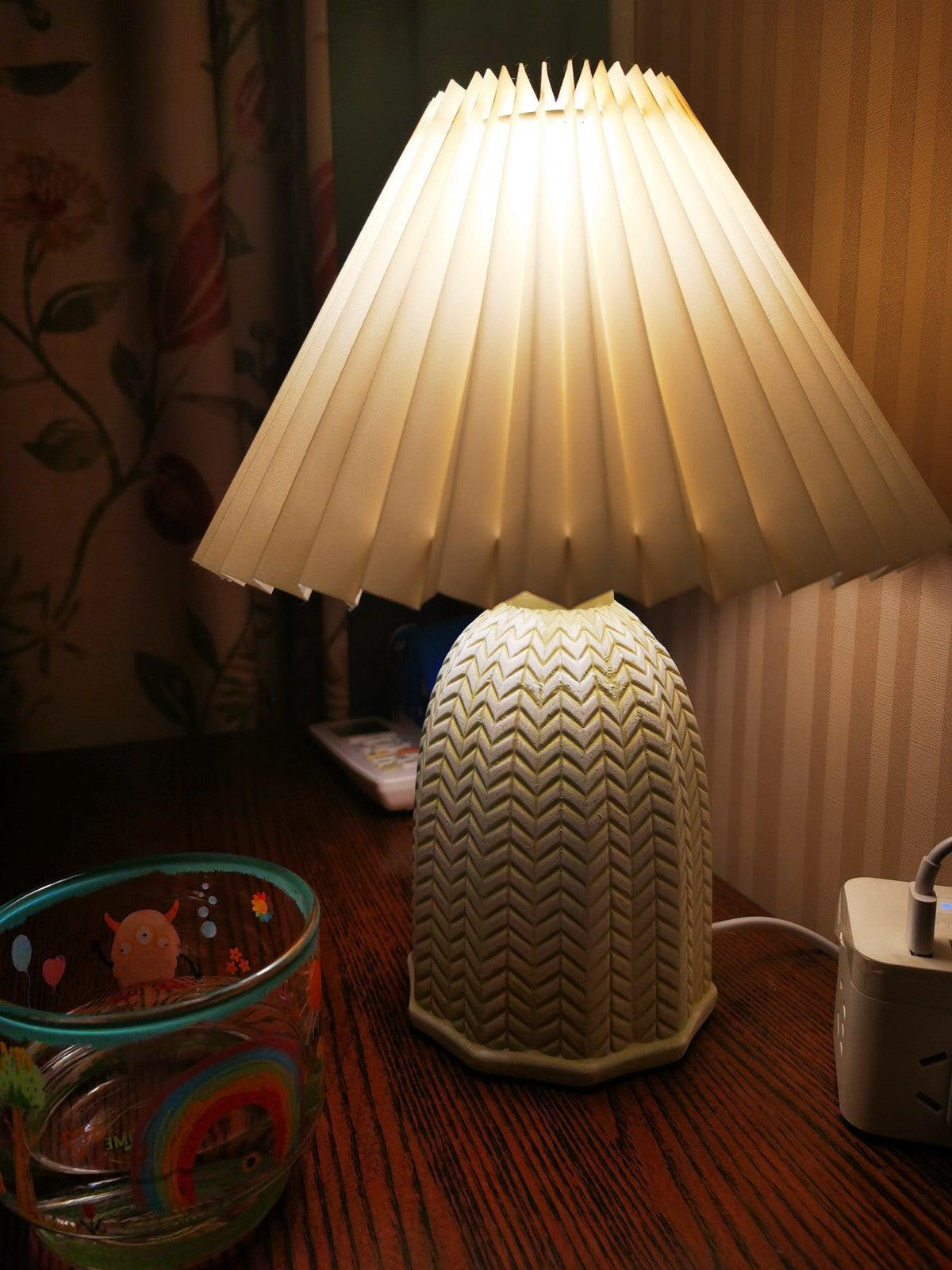 Pleated Vintage Table Lamp-Lighting > Table Lamps-casanuva-casanuva