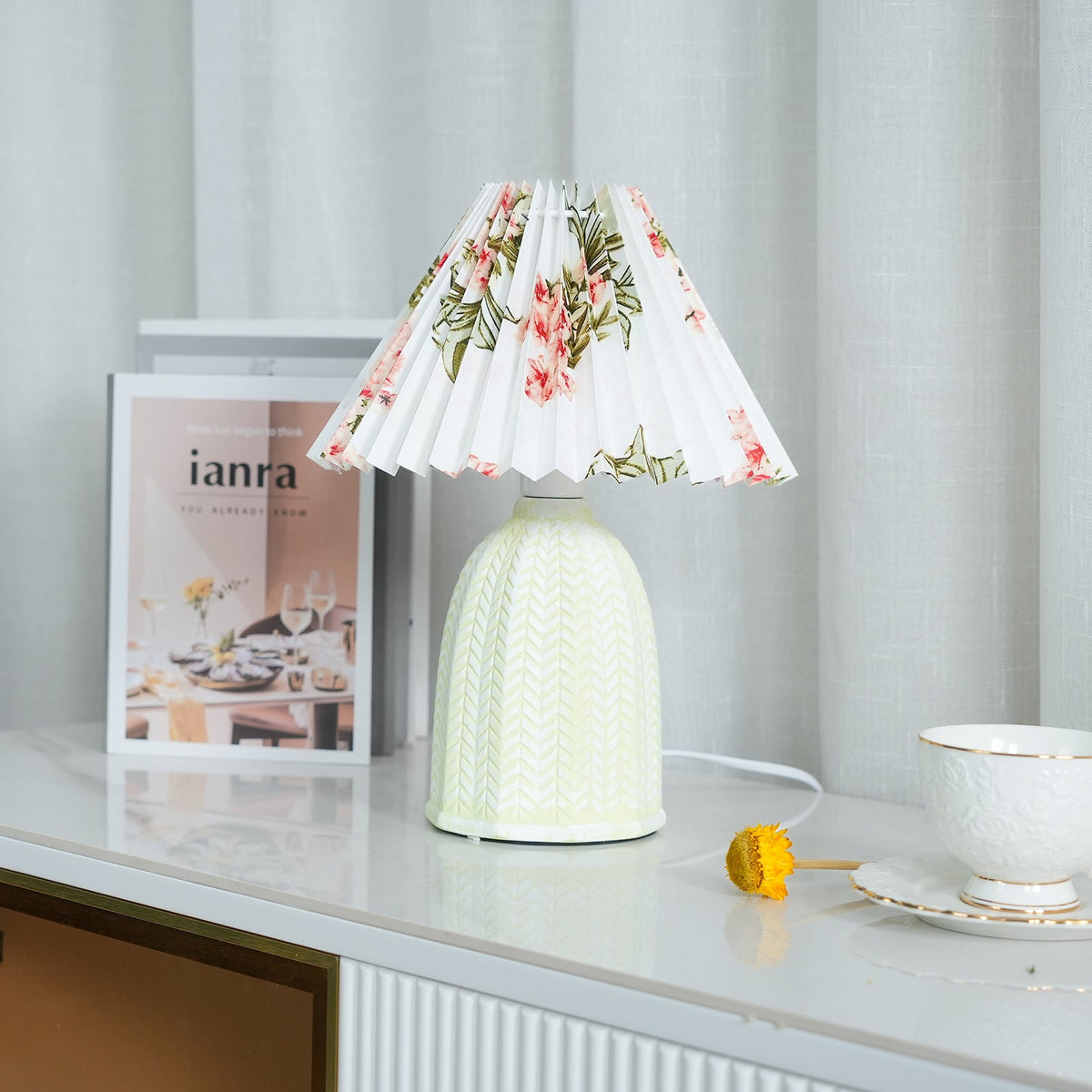 Pleated Vintage Table Lamp-Lighting > Table Lamps-casanuva-casanuva