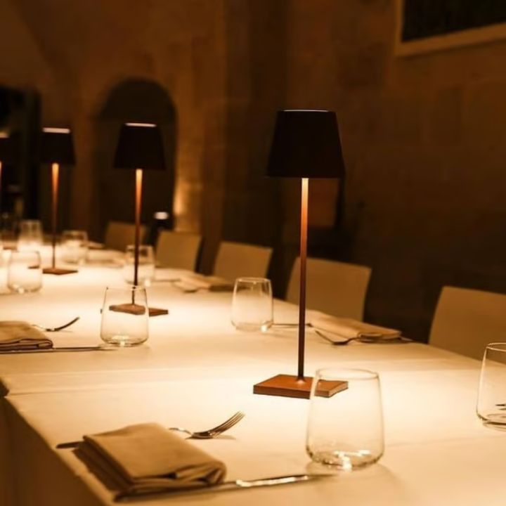 Portable Wireless LED Table Lamp-Lighting > Table Lamps-casanuva-casanuva