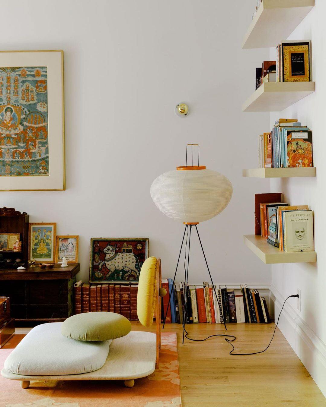 Rice Paper Floor Lamp with Soft Glow Lighting-Lighting > Floor Lamps-casanuva-casanuva