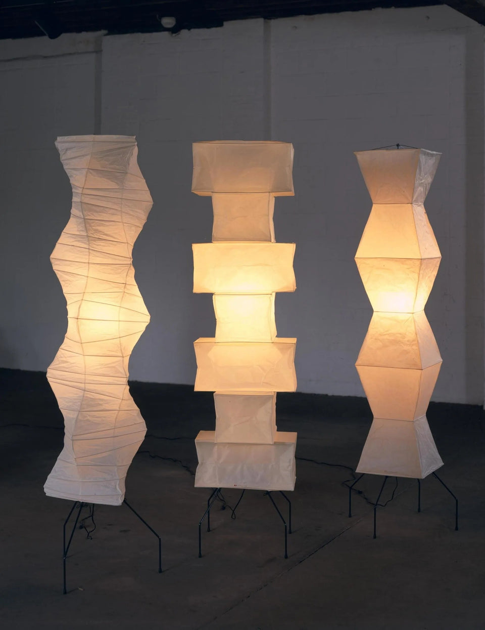 Rice Paper Floor Lamp with Soft Glow Lighting-Lighting > Floor Lamps-casanuva-casanuva