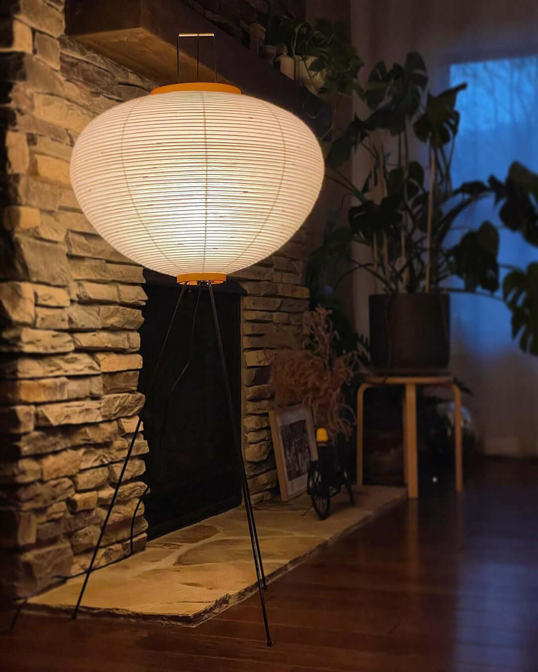 Rice Paper Floor Lamp with Soft Glow Lighting-Lighting > Floor Lamps-casanuva-casanuva