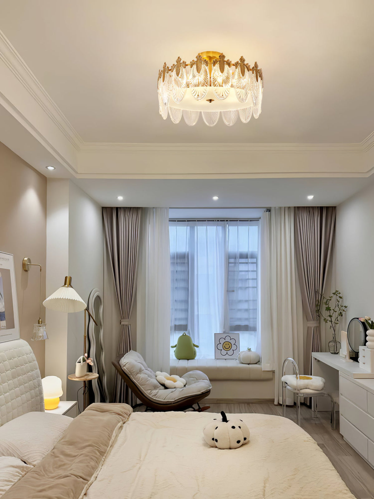 Round Decorative Glass Chandelier-Lighting > Chandeliers & Pendant Lights-casanuva-casanuva