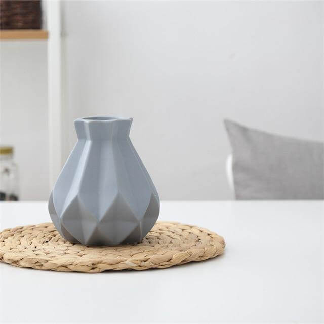Short Matte Diamond Porcelain Ceramic Vase-Home Decor > Vases-casanuva-Small Gray-casanuva