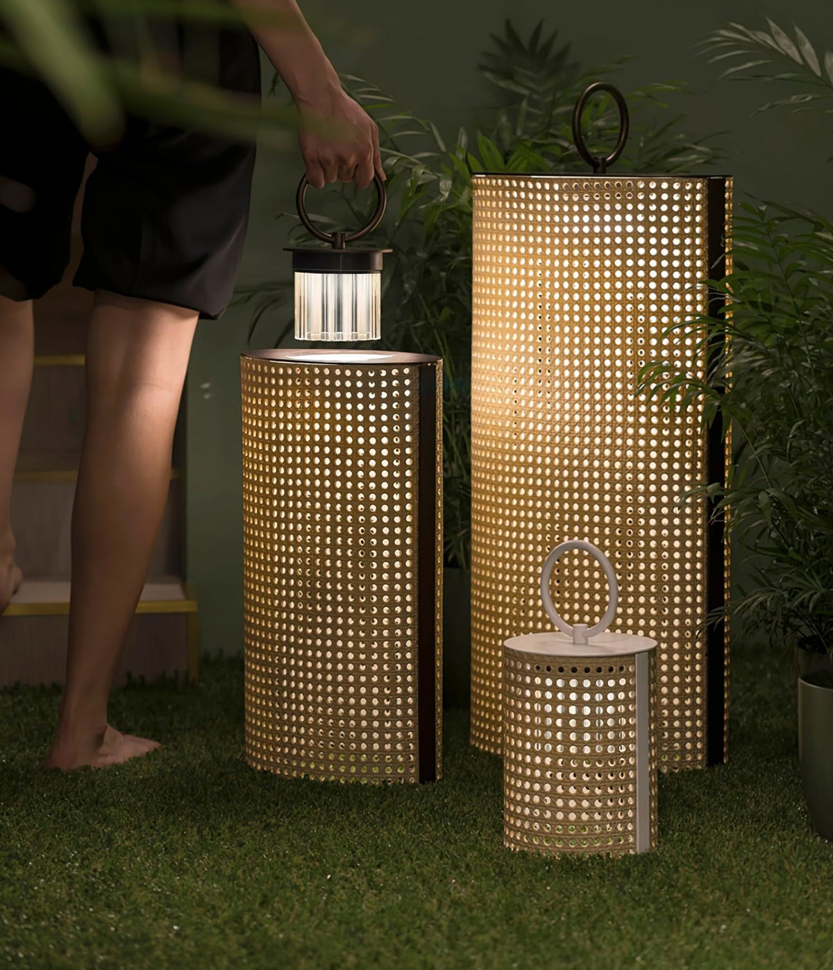 Solar Outdoor Lantern Lamp-Lighting > Outdoor Lighting-casanuva-casanuva