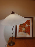 Squiggle Table Lamp with Unique Curved Design-Lighting > Table Lamps-casanuva-casanuva
